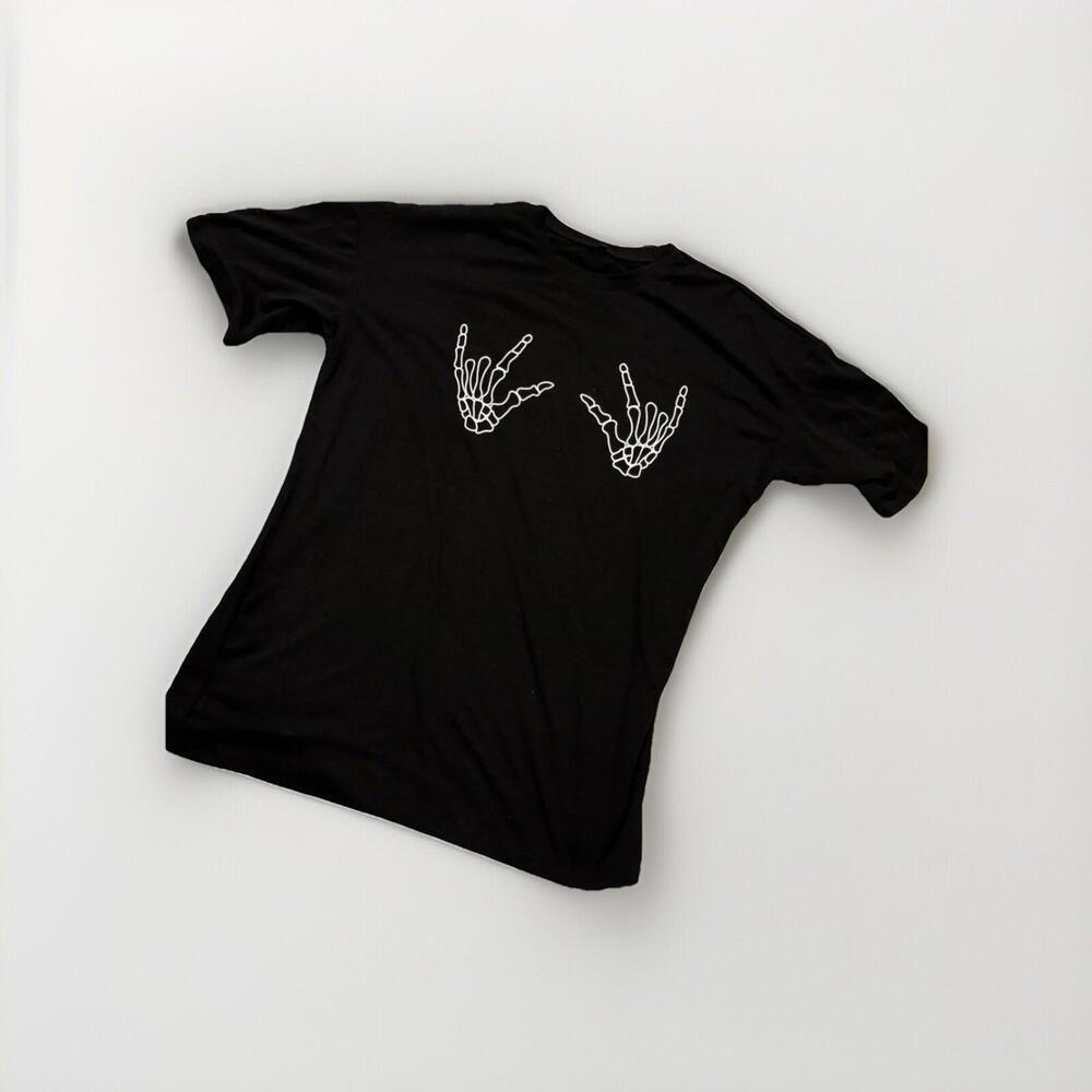 NWOT Oversized Tee Skeleton Grunge Rocker Tee Size L Black - Picture 1 of 4
